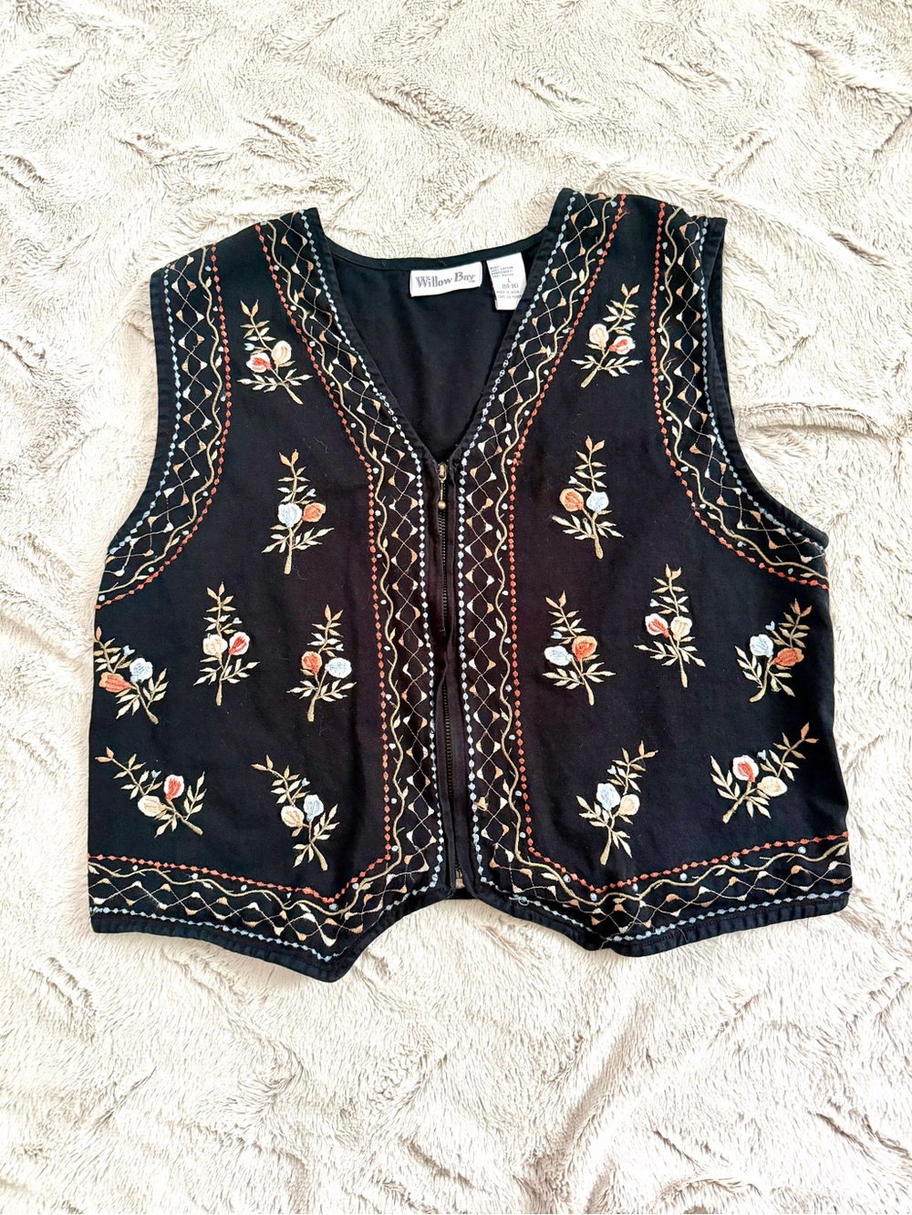 Vintage Cotton/Rayon Willow Bay Black Embroidered Vest Cottagecore Boho L
